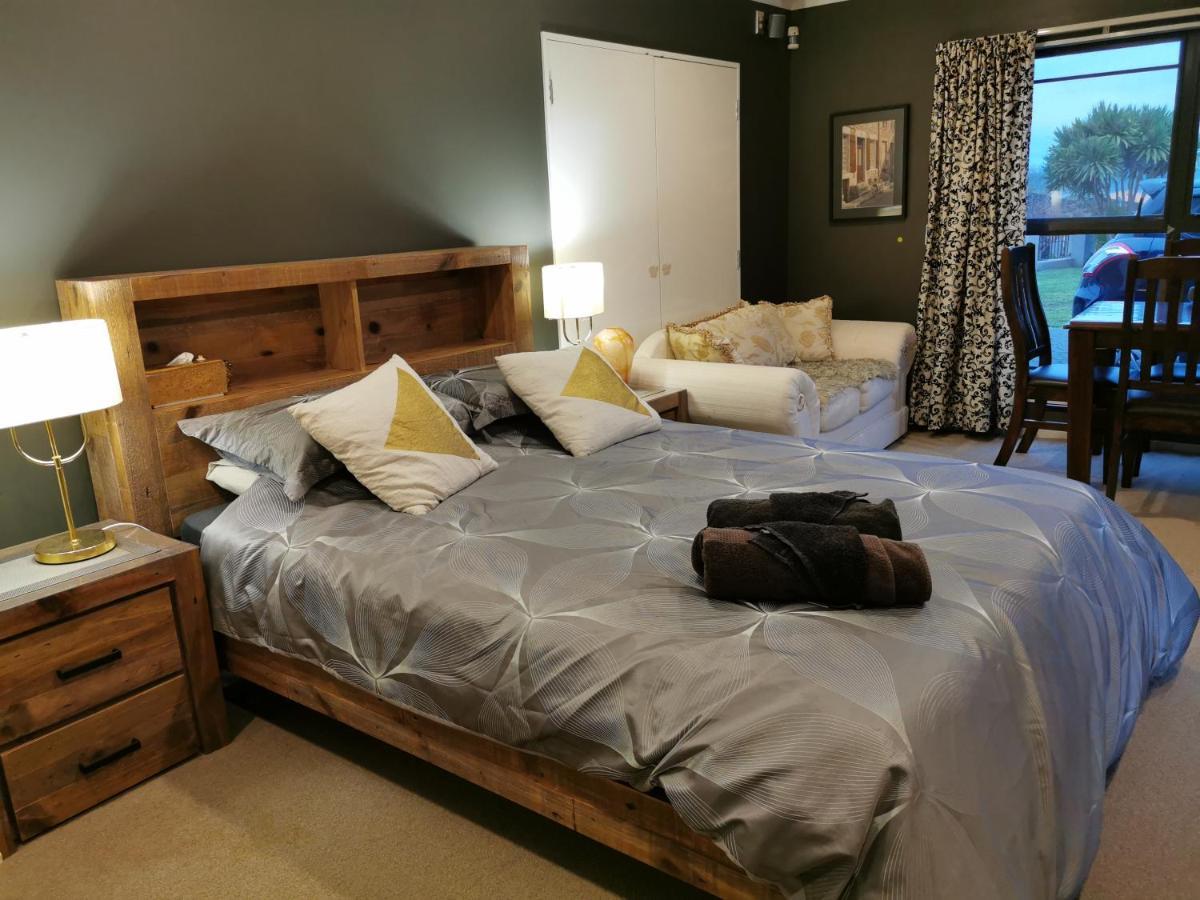 Lakeview Holiday Hideaway Lac Lac Taupo Extérieur photo
